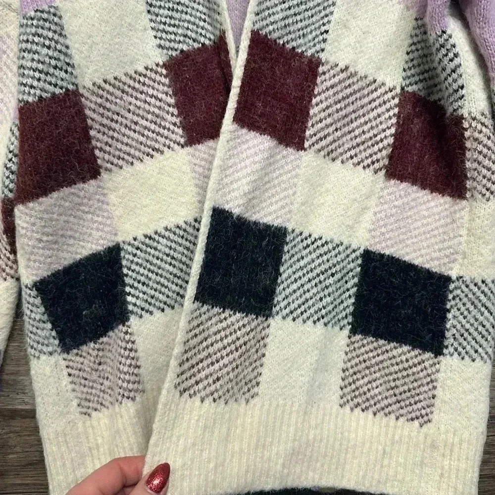 Heartloom Plaid Patchwork Cardigan Sweater - Multicolor - Picture 5 of 6